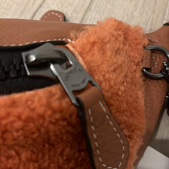 ✨NWT💥 Coach Warren Blt Bag Shear QB/Ginger - Picture 4 of 11